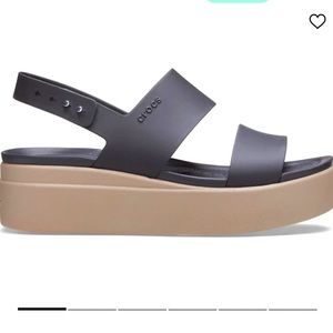 Crocs size 6